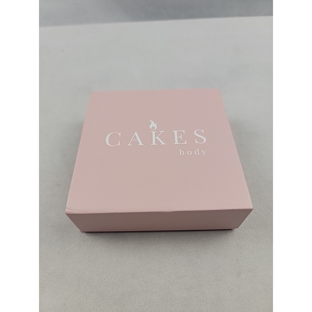 NWT CAKES Women's Grippy, Not Sticky Seamless Covers Plus Honey DDD+